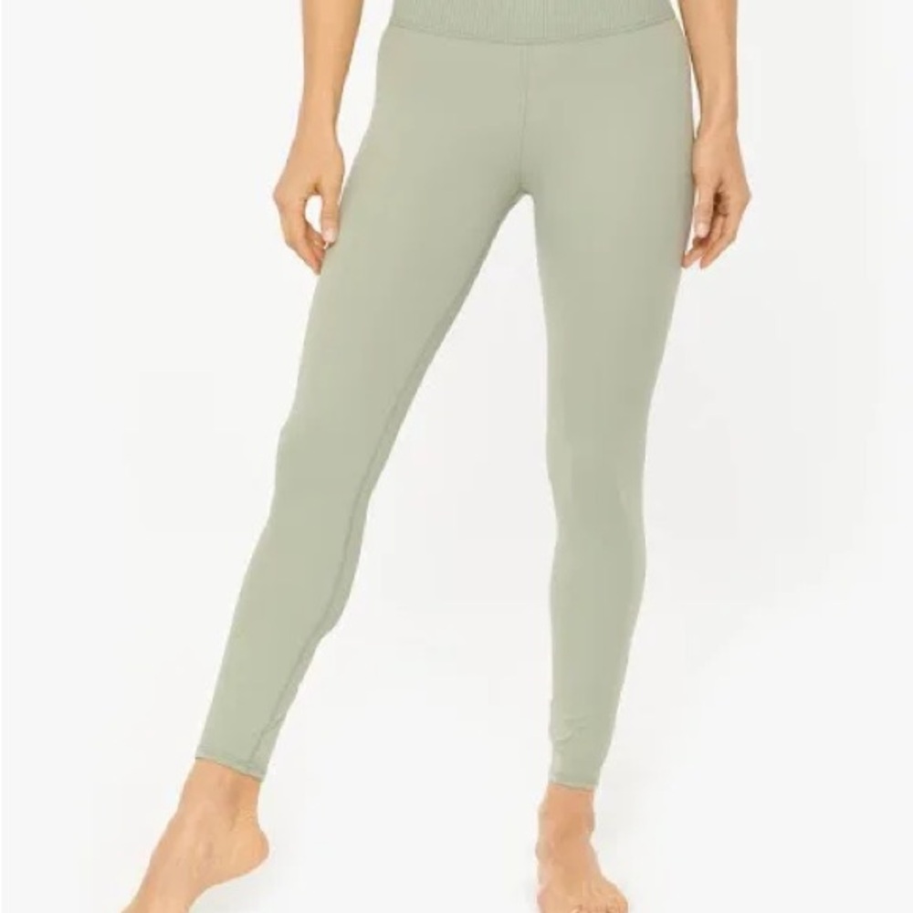 Vuori Women’s Rib Studio Legging Size L Eucalyptus